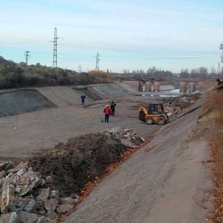 Revestimiento de hormigón de canal de riego de Contralmirante Cordero, Provincia de Río Negro